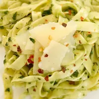 Fresh pasta and basil pesto from our garden. #hellojuliaareyouthere|Ruby1228さん