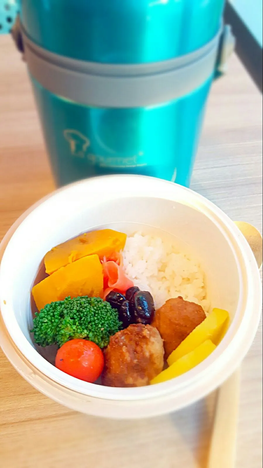 Snapdishの料理写真:simole Thursday bento|Chua Jeanさん