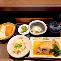 Snapdishの料理写真:煮付け定食|Hiroshi Hikichiさん