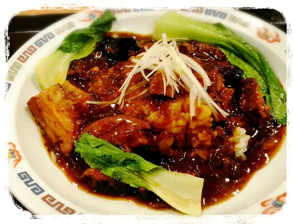 ほんじつのまかない・日替りB定食のあんかけチャーシュー丼ゴハン少なめ|のも💛さん