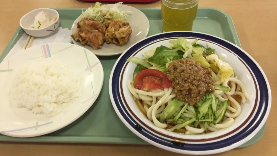 Ｂランチ 610円|おっちさん