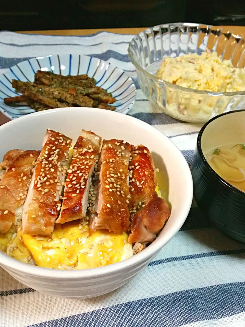 てりたま鶏丼|まーやんさん