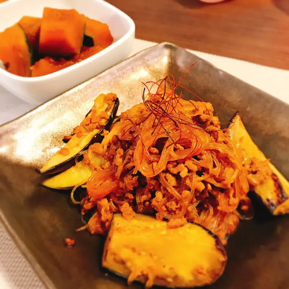 茄子と挽肉の麻婆春雨🍆🌶とカボチャの煮物🎃|🍎ゆかりんご🍎さん