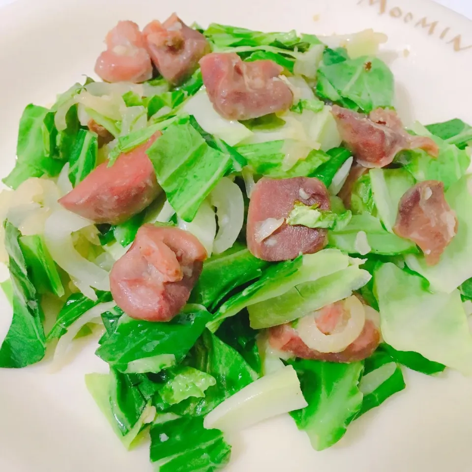 Stir fried gizzard with cabbage|Yukiさん