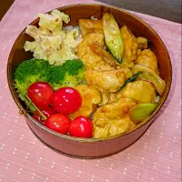 Snapdishの料理写真:鶏肉の黒酢照り焼き弁当|ちるちるさん