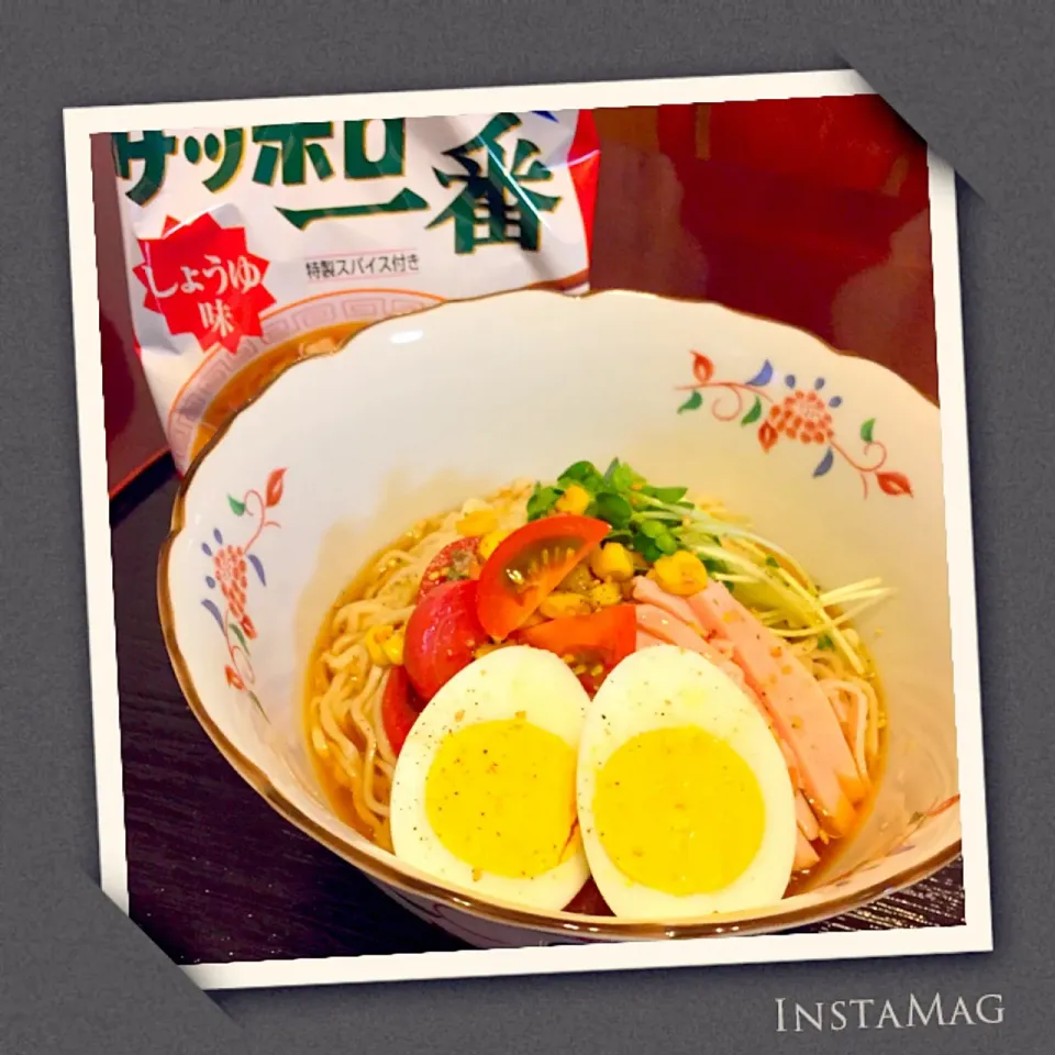 Snapdishの料理写真:サッポロ一番しょうゆ味de胡麻たっぷりの冷やしラーメン|m’chinさん