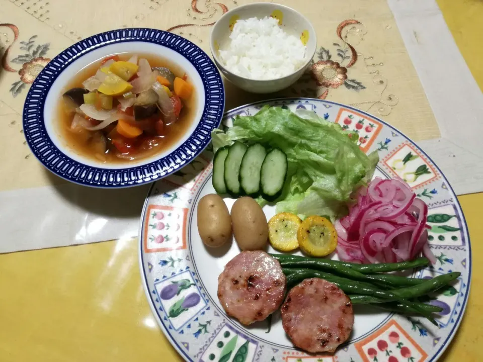 ハムステーキと野菜たっぷりの晩ごはん|korinoさん