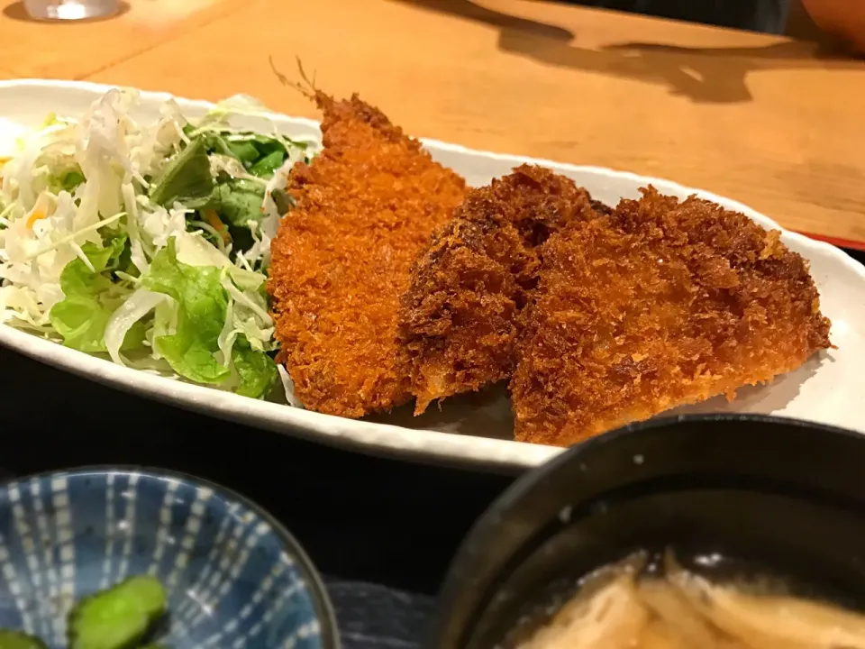 アジフライとハムカツ定食|大沼慎太郎さん