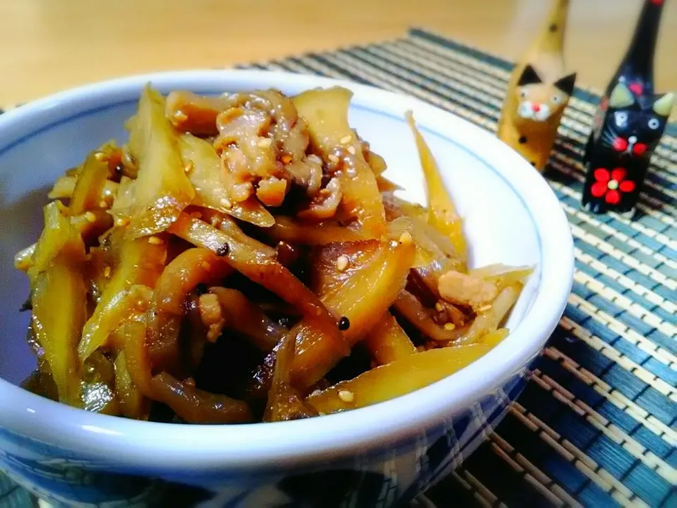 ゴボウと鶏胸肉の甘煮。|goさん