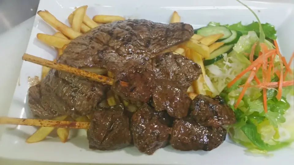 Parrillada mixta|jose Cobataさん