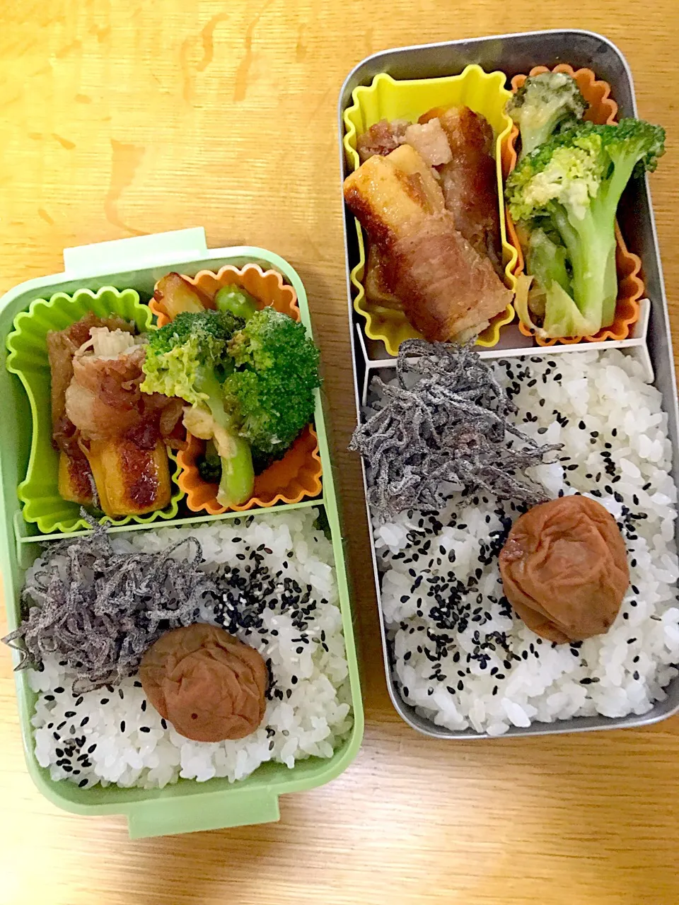 Snapdishの料理写真:えのきと竹輪の肉巻きとブロッコリーのチーズマヨ焼き弁当。パパママ仕事弁。|めぐりんさん