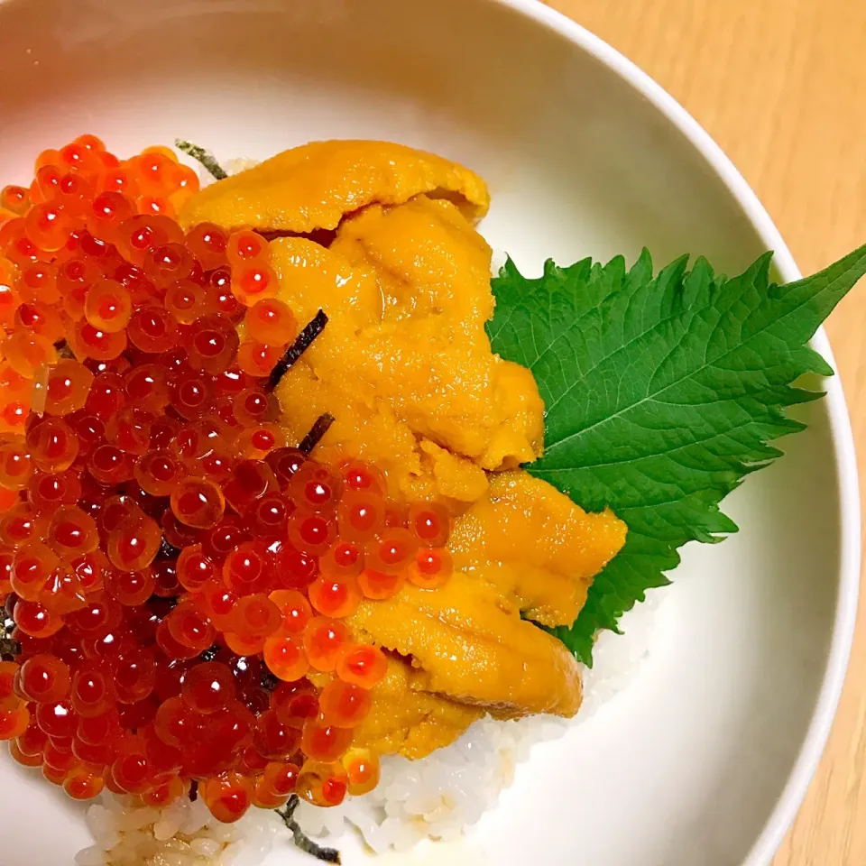 Snapdishの料理写真:うにいくら丼♡|＊C＊さん