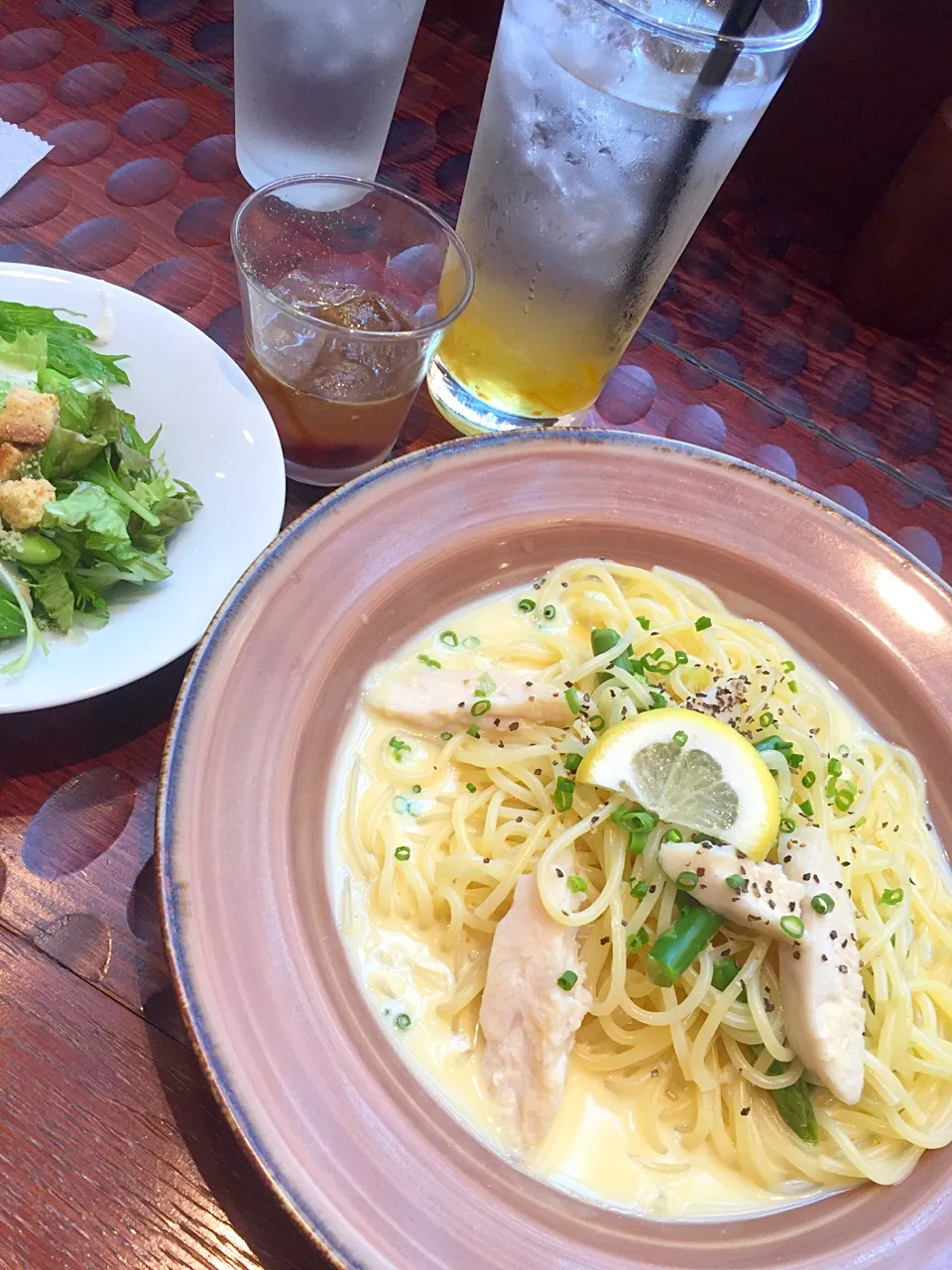 アスパラとチキンの
レモンクリームパスタ|まんまるさん