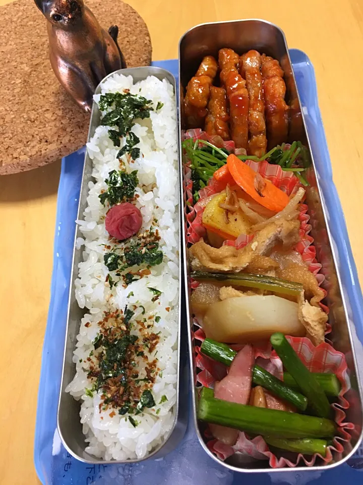 ポークチャップ 豆苗炒め じゃがいもとにんじんの炒め物 かぶ煮 アスパラベーコン弁当。|Kumiko Kimuraさん