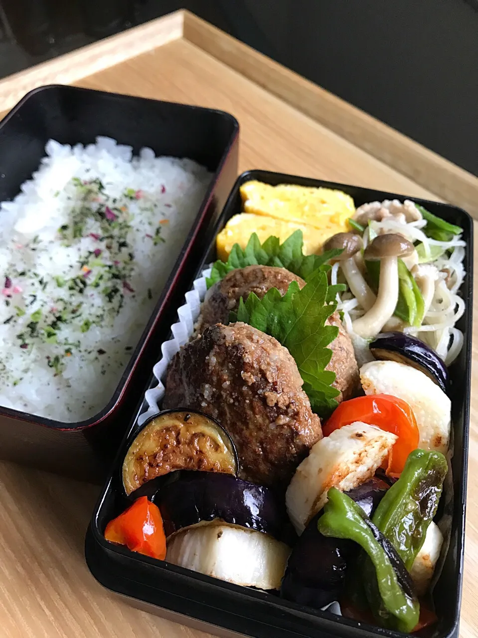 ミニハンバーグの甘酢ソース弁当|二キィさん