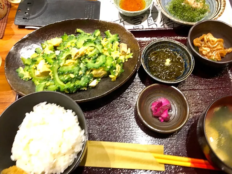 ゴーヤーチャンプルー定食|htさん