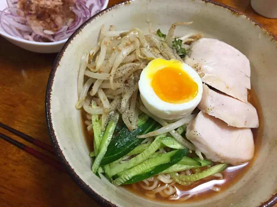 Snapdishの料理写真:冷やしラーメン作ってみました|さんだーさん