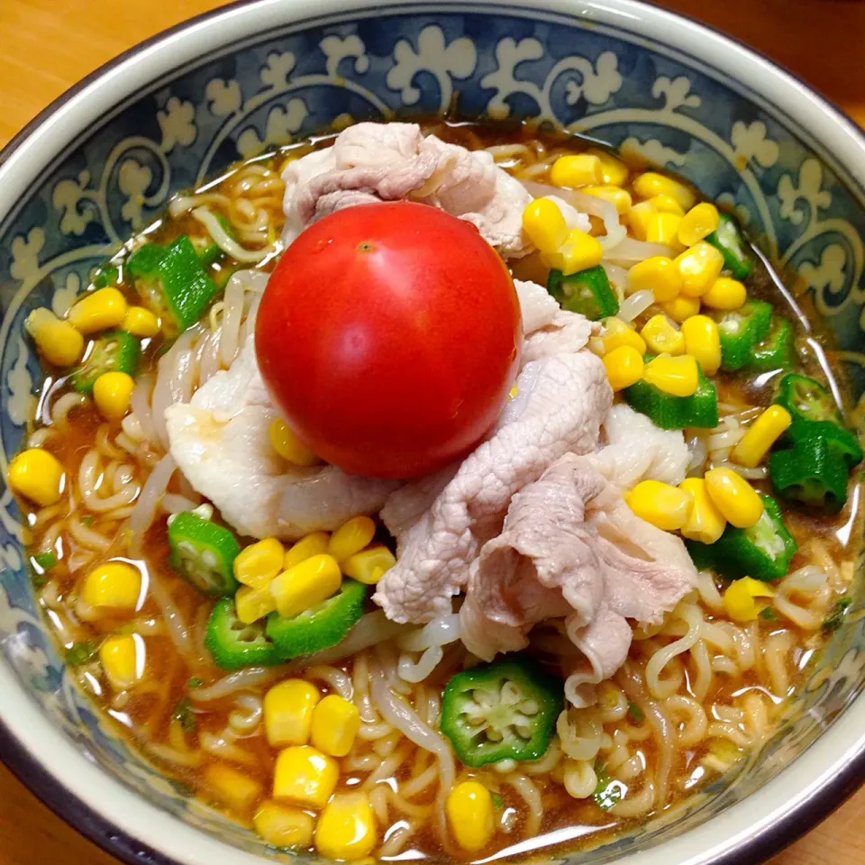 ７月３日
まとめ投稿その３
冷やし味噌ラーメン
オクラのネバネバで暑さに負けないぞ！|Yu Yu mamaさん