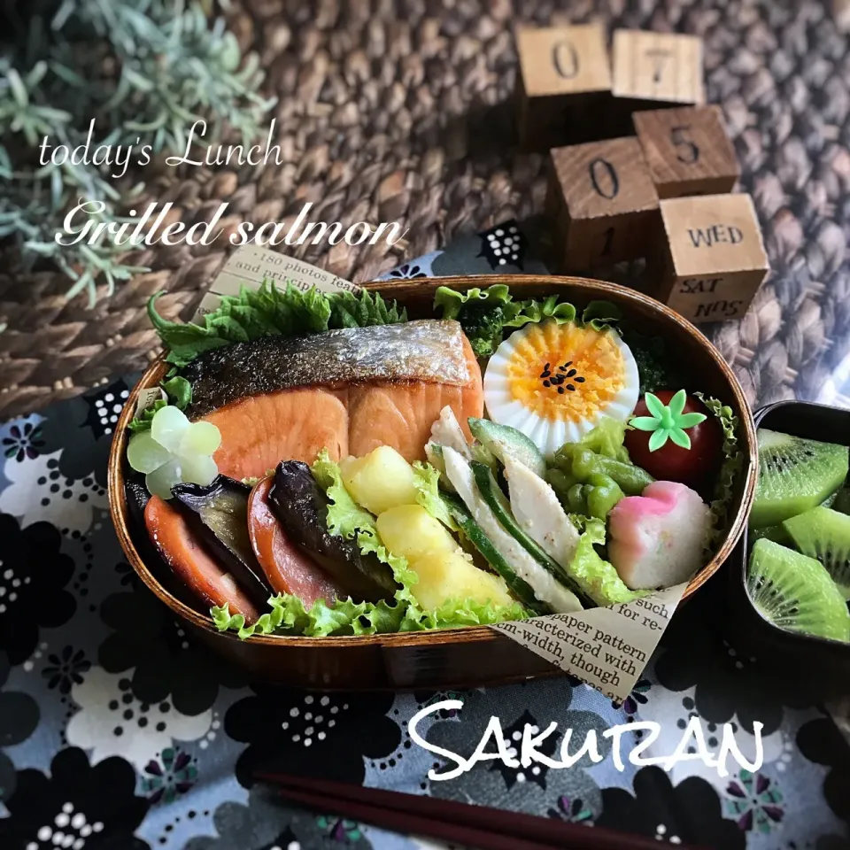 姫の 鮭のっけ弁Lunch❤︎|Sakuranさん