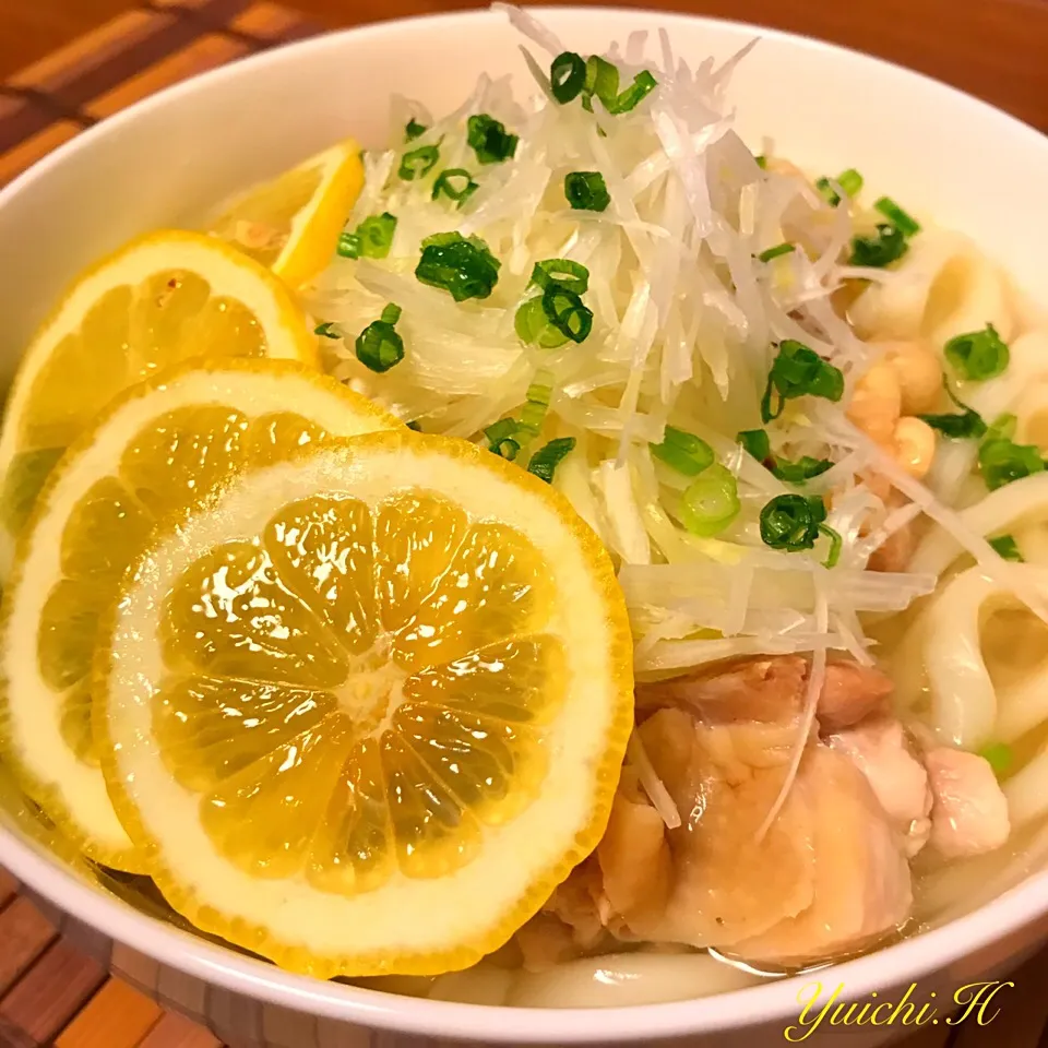 鶏しおレモンうどん🍋#レモン#うどん#鶏しお|ゆうさん