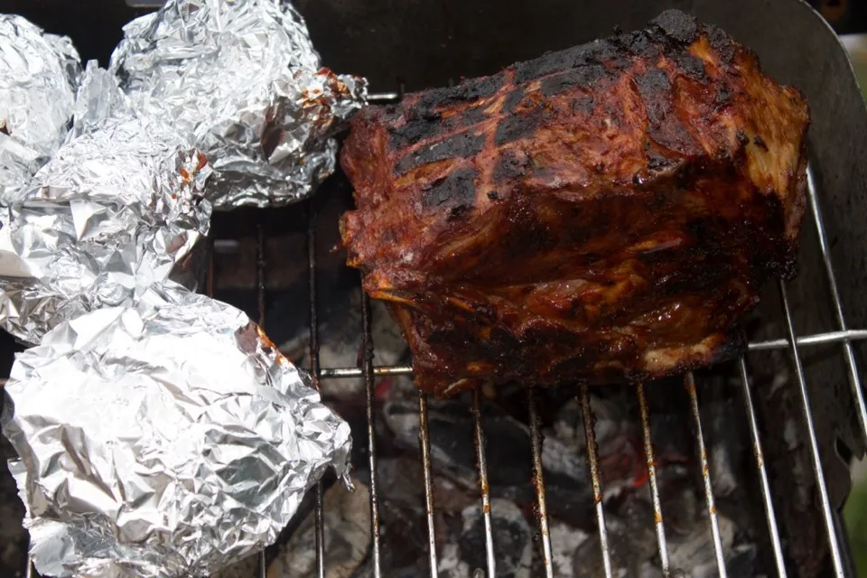 Carré D'Échine de Porc (Pork Loin) façon American Spare Ribs BBQ, Tomates en Papillote (Tomatoes) et Riz Sauvage de Camargue (wild Rice) !!!!!.|PHILIPPEさん