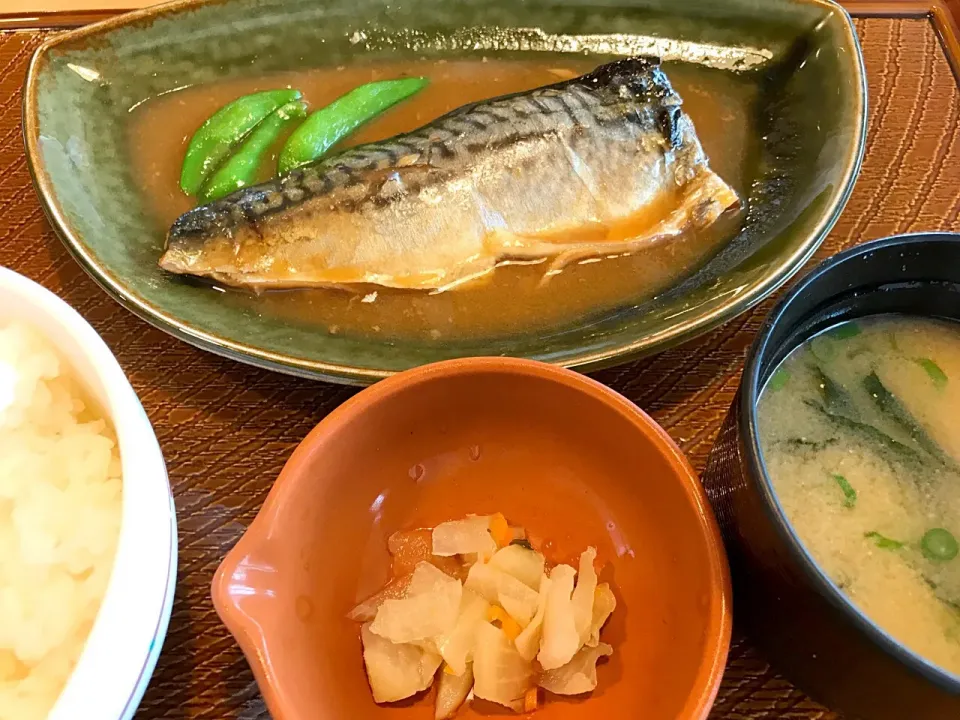 鯖味噌朝食|マハロ菊池さん