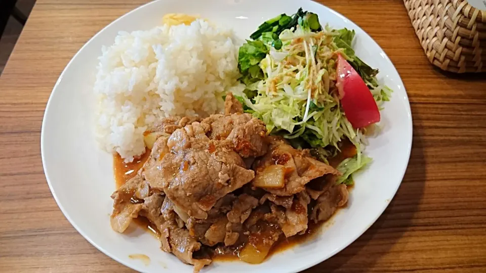 生姜焼き定食|ぶりじっとえいちぇるさん