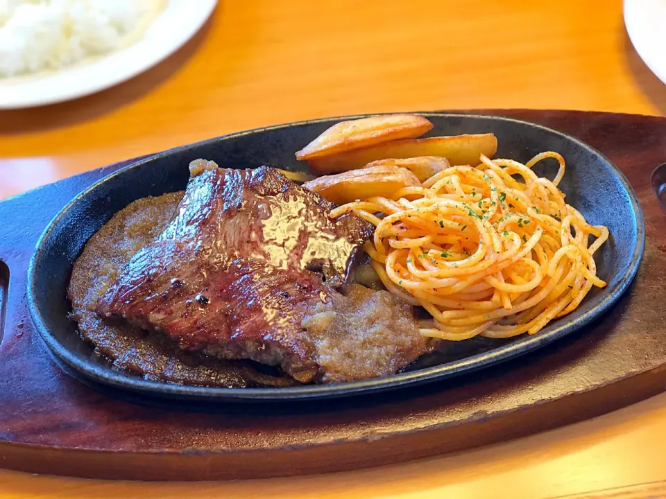 鉄板ステーキランチ150g|マハロ菊池さん