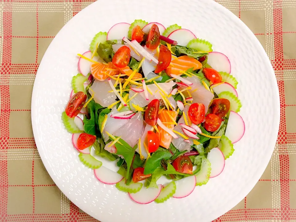 Snapdishの料理写真:カラフルサラダ🥗|mimiさん