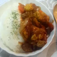 Snapdishの料理写真:塩麹鶏と茄子のカレー|とこルふぁんさん