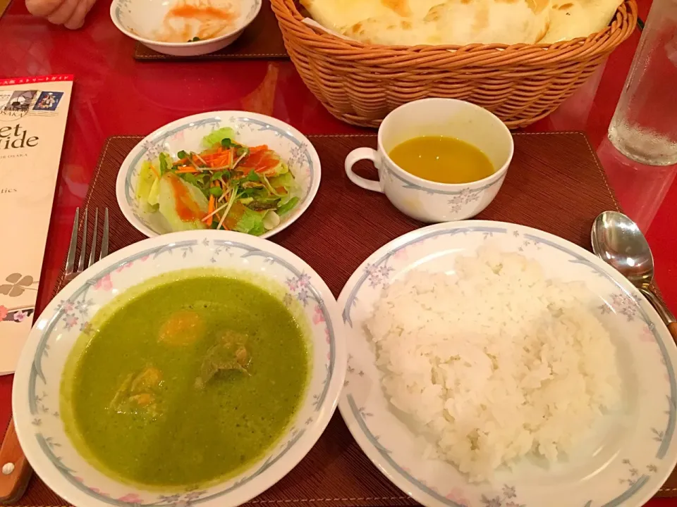 Aランチ(グリーンココナツチキン辛口)@|カリー仙人さん