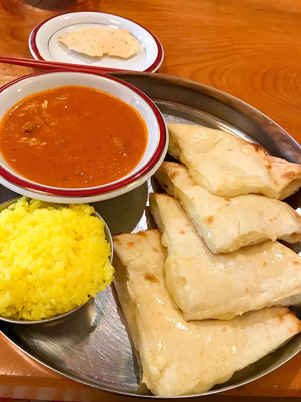 チーズナンとマトンカレー|ともこさん