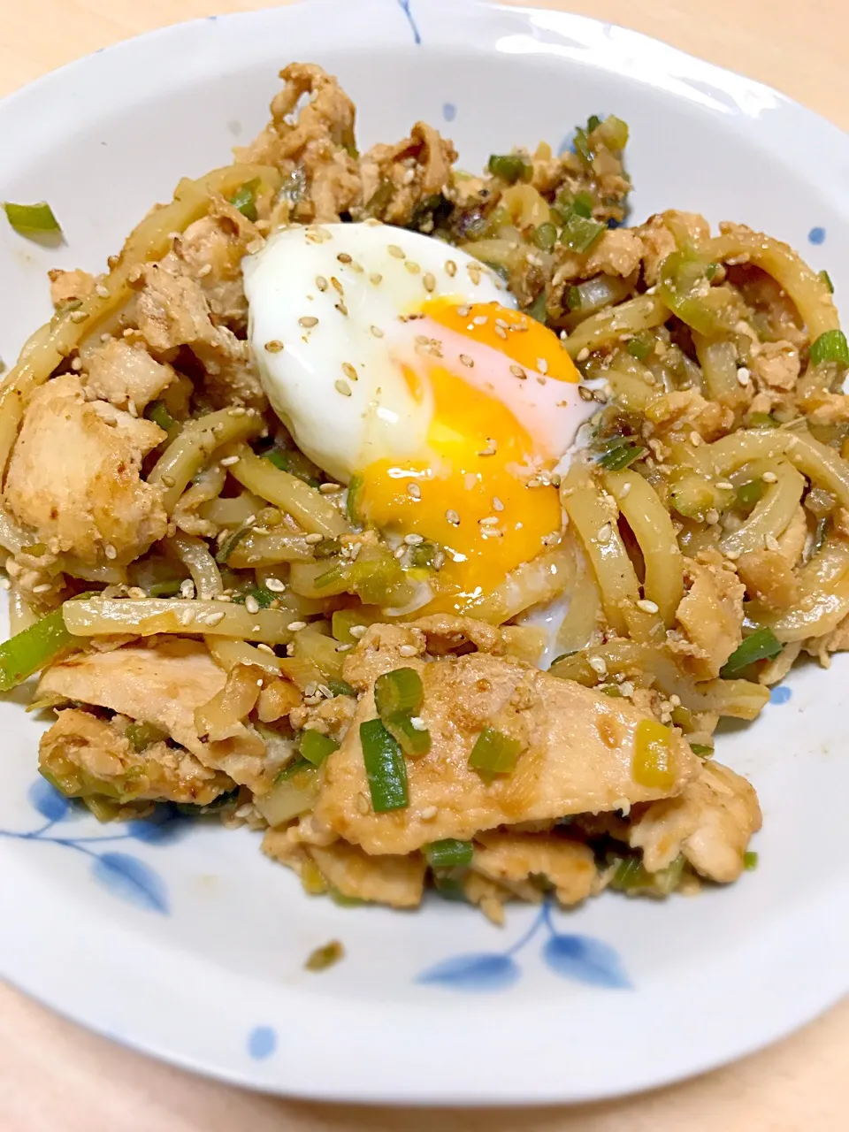 Snapdishの料理写真:鶏胸肉ねぎ味噌焼うどん！|ぱんだたいむさん