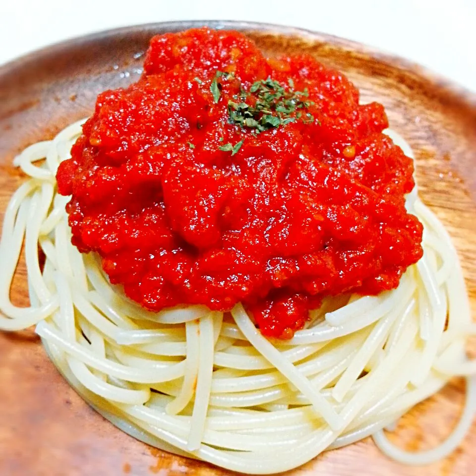 Snapdishの料理写真:☆Yumi☆さんの簡単 レンジでtomato  sauce～🎵|あまあまさん