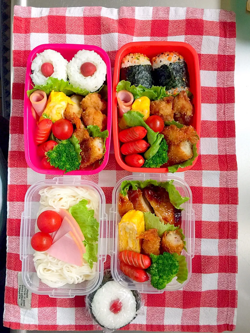 Snapdishの料理写真:中2  吹奏楽コンクール  お弁当🍱
小2  児童館  お弁当🍱
小1  児童館  お弁当🍱|しげっちさん