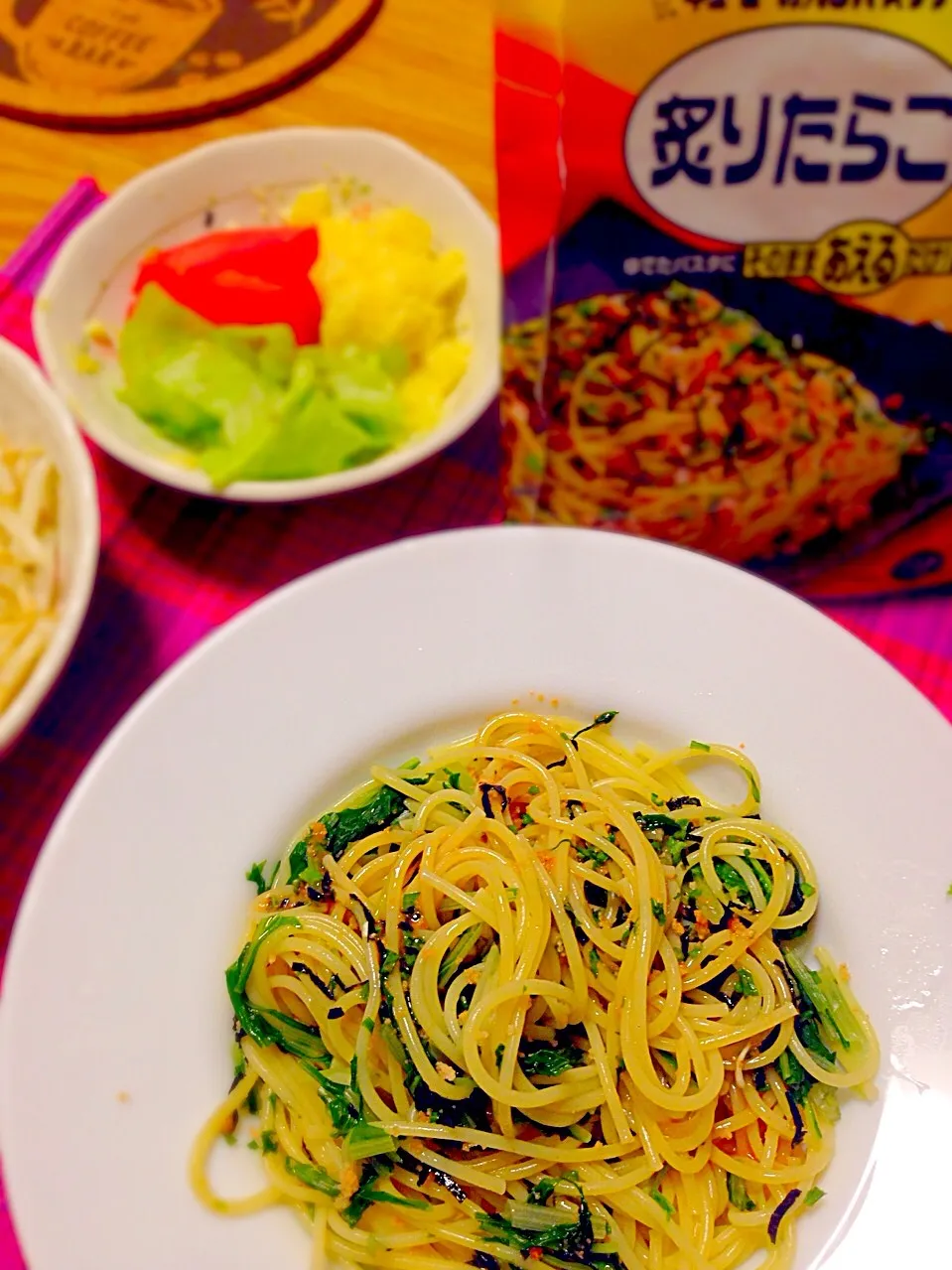 2017/07/07 水菜と炙りたらこパスタ、トマト&ポテトサラダ、モヤシの昆布茶あえ|kykyさん