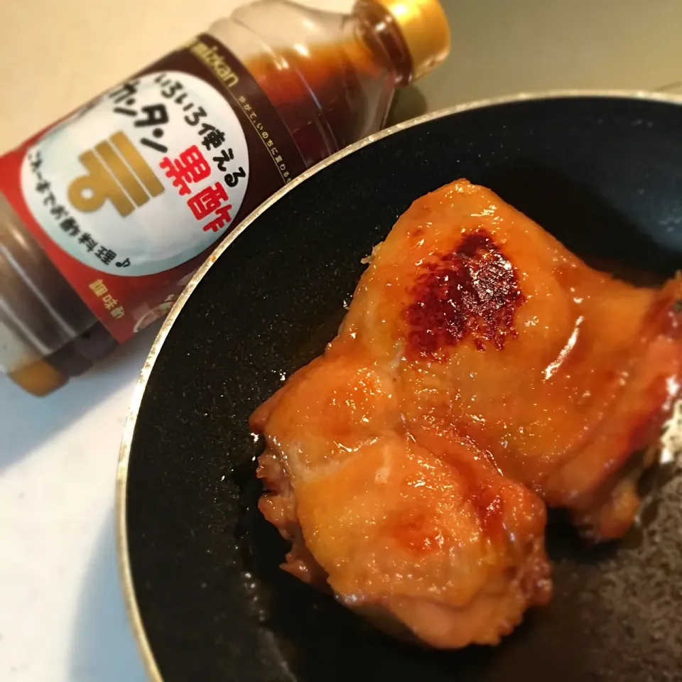 Snapdishの料理写真:鶏の黒酢照り焼き|あおさん