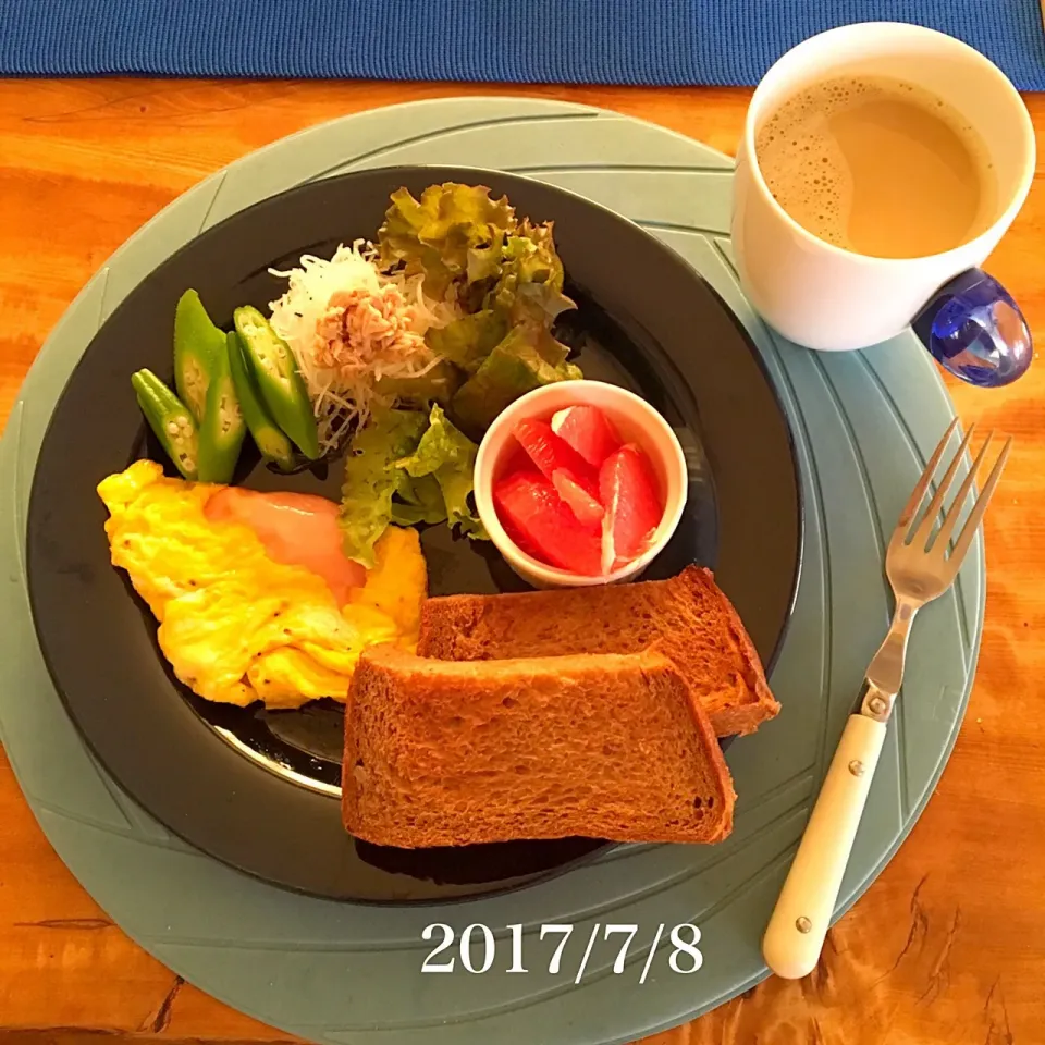 朝ごはん 2017・7・8|ローゼルさん