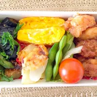 お弁当
茄子の照り焼き 大葉和え
卵焼き
ポテトグラタン
枝豆
鳥の唐揚げ
ミニトマト|CHIRI88さん