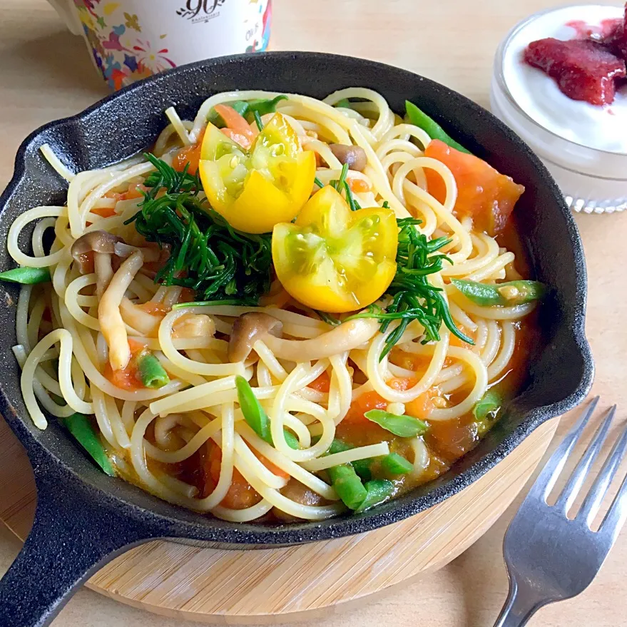 キノコとインゲンにトマトパスタ🍅|matumotommさん