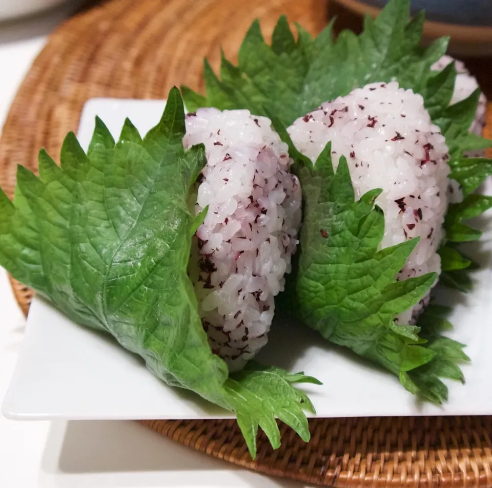 ダブル紫蘇おにぎり！🍙|麻紀子さん