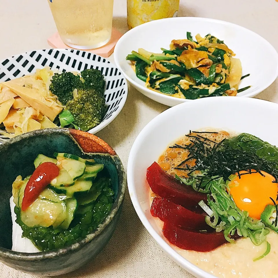 Snapdishの料理写真:山かけ納豆バクダン 夏のスタミナメニュー #納豆 #納豆の日 #納豆の日(7月10日)  #山かけ #スタミナ #夏バテ防止|momo31omomさん