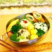 Snapdishの料理写真:大葉とチーズの豚肉巻きフライ弁当|itokayoさん