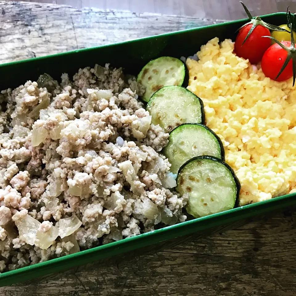 そぼろ弁当〜|akoさん