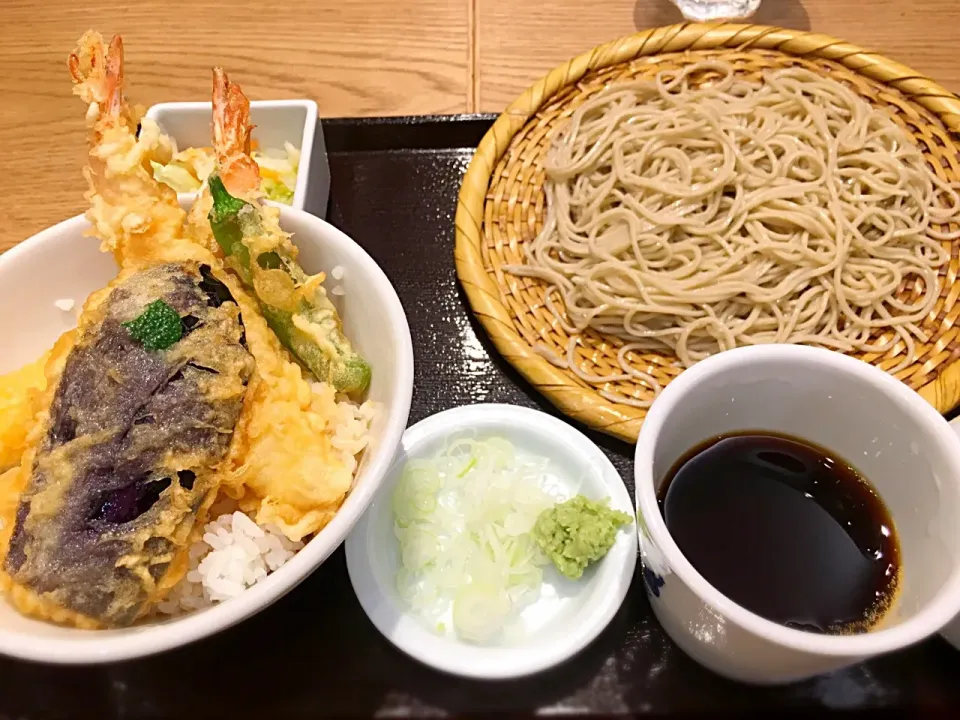 海老天丼と蕎麦|きっしーさん