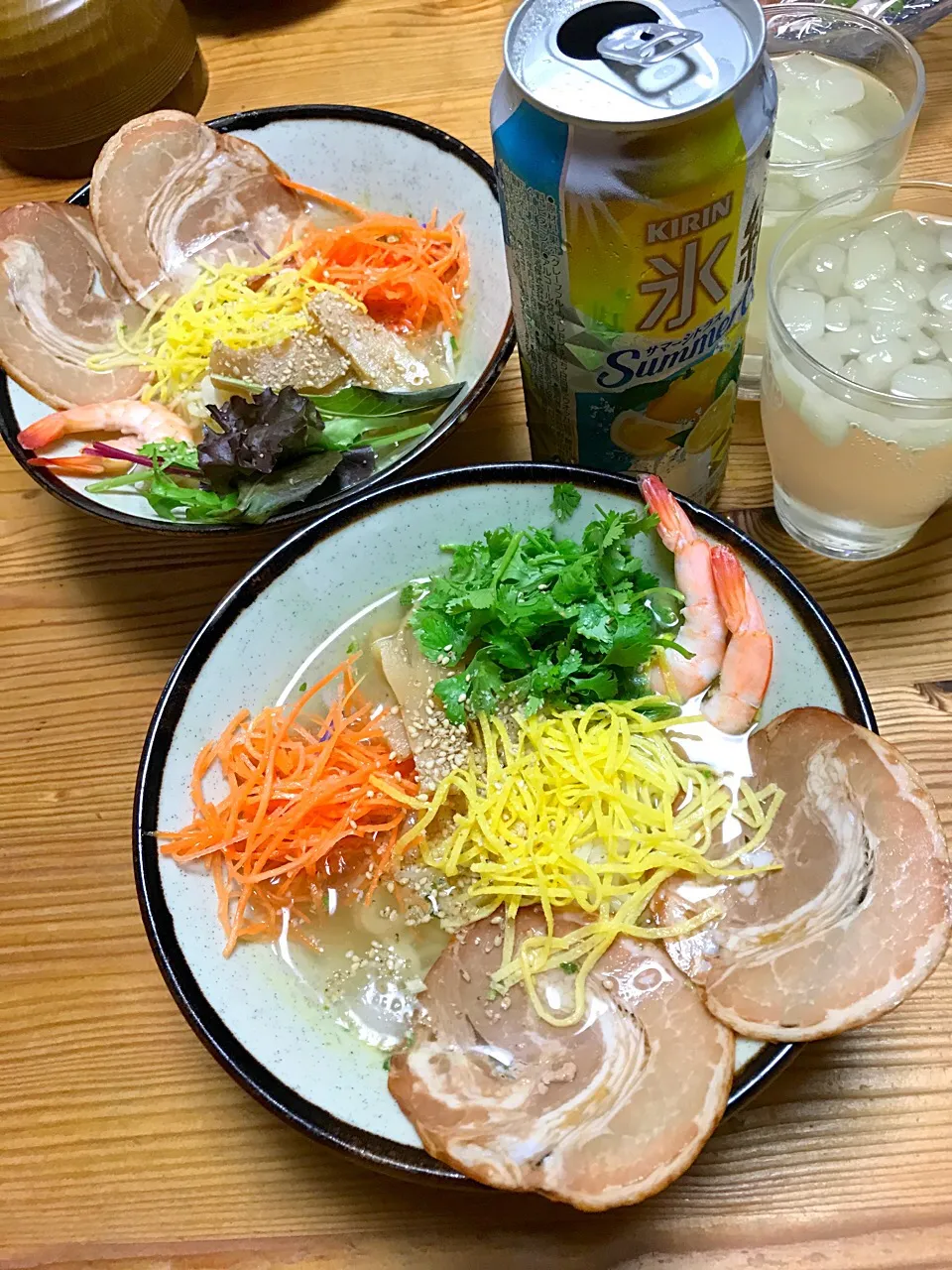 サッポロ一番塩ラーメン🍜夏は冷やして🍻#サッポロ一番塩ラーメン 
#夜食  #キリン氷結|misakoさん