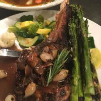 Grill veal chop with mushroom shallots|Moe Arianejadさん