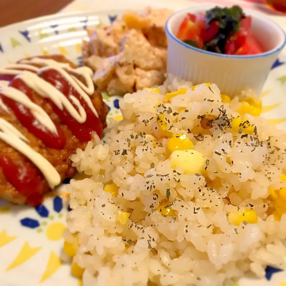 なだちいさんの料理 旬のとうもろこしで炊き込みご飯🌽|ららさん