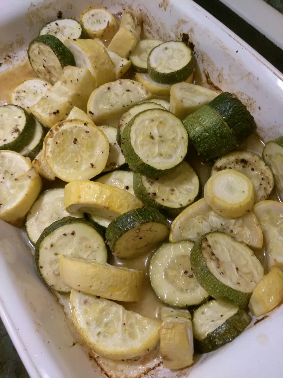 Lemon pepper roasted summer squash and zucchini|Polly Gelfusoさん