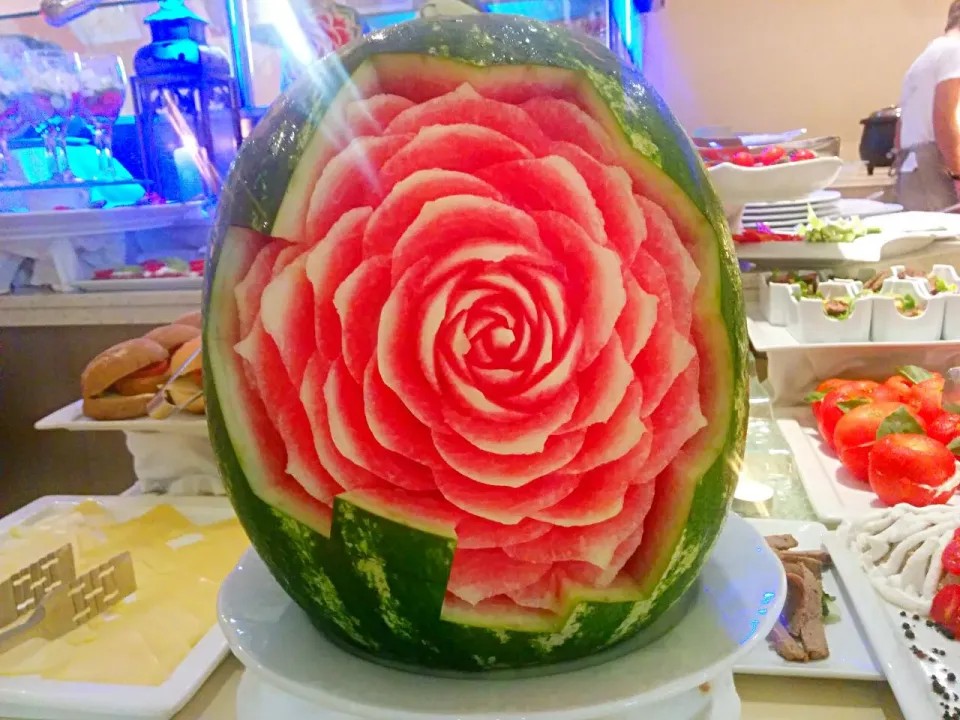 Snapdishの料理写真:watermelon carving|giannakosさん